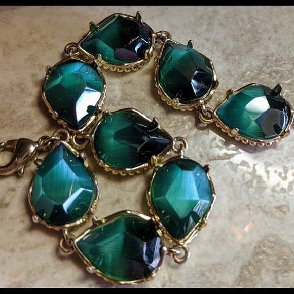 Kendra Scott Brynn Bracelet - Picture 2 of 11